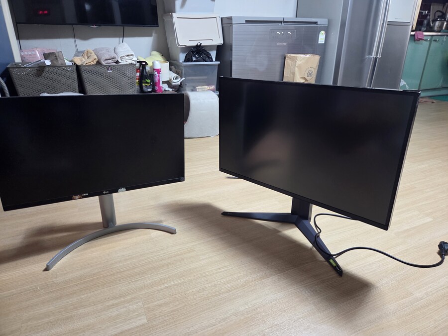 휴일날 뜻밖에 모니터 좋은 가격에 득템.._2.jpg