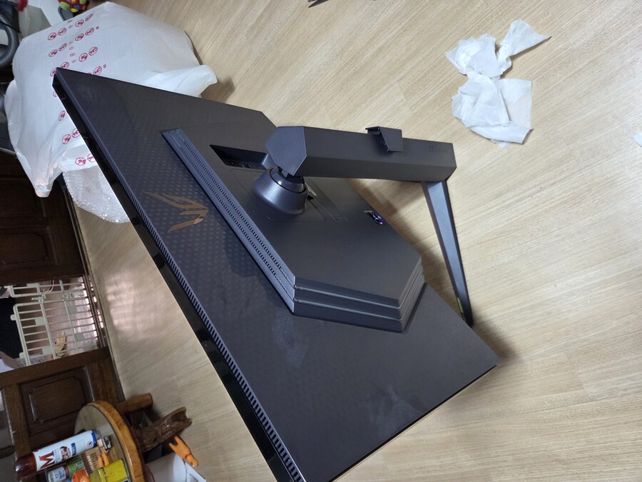 휴일날 뜻밖에 모니터 좋은 가격에 득템.._5.jpg