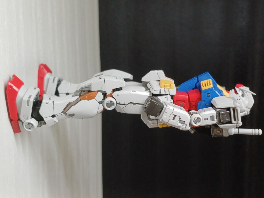 건프라) 드디어 rg 건담 2.0 소체 조립 완성_7.jpg