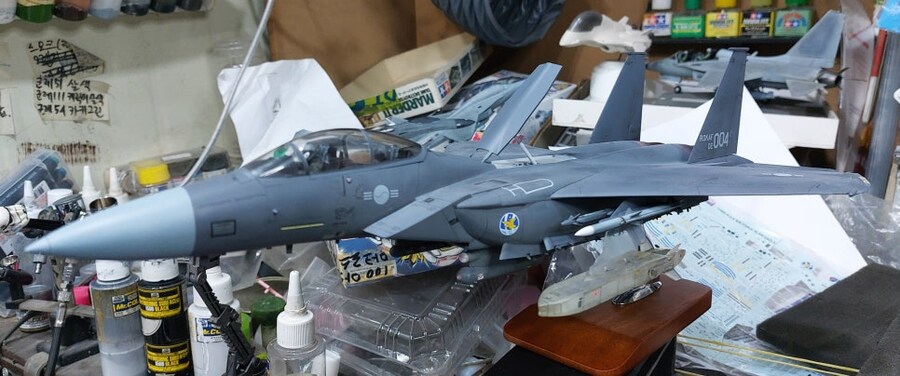 [미사일을 위하여 만들어본 항공기] 1/48 F15K with Taurus._23.jpg