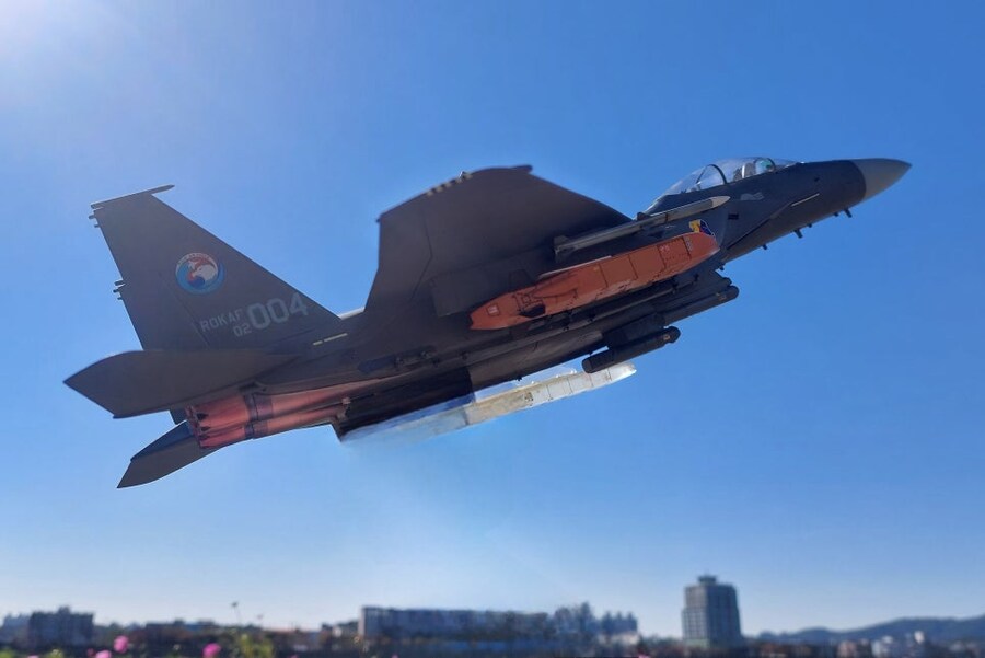[미사일을 위하여 만들어본 항공기] 1/48 F15K with Taurus._29.jpg