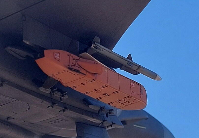 [미사일을 위하여 만들어본 항공기] 1/48 F15K with Taurus._27.jpg