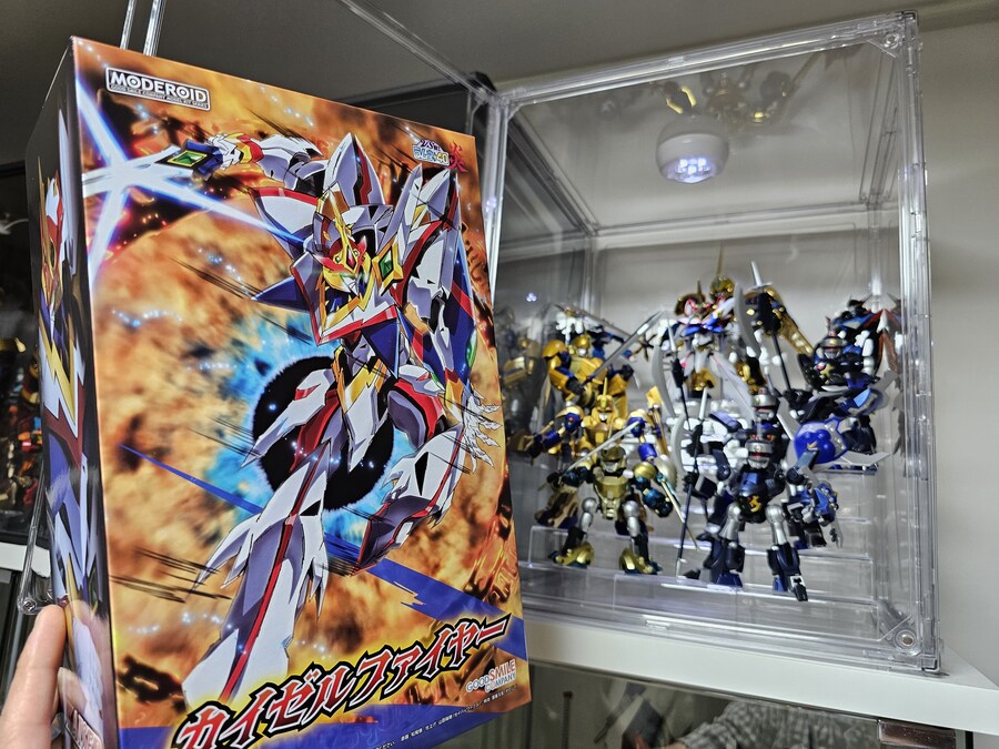 [모데로이드] VS기사 라무네 - 카이젤파이어 (Feat. 라무덕후) + 추가사진_9.jpg