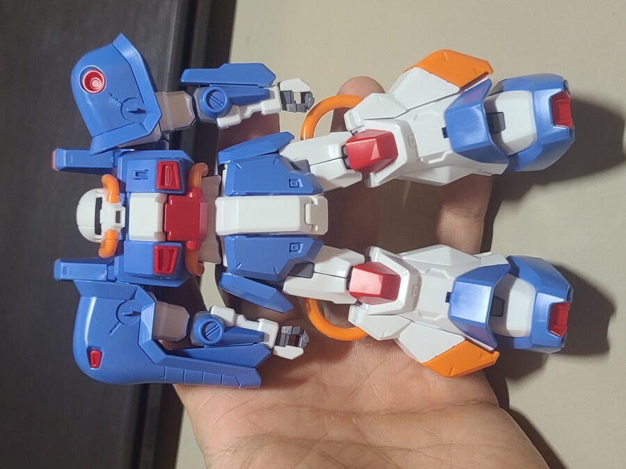 HGUC 하비 하이잭 역습의샤아 컬러 명암도색 입니다._2.jpg