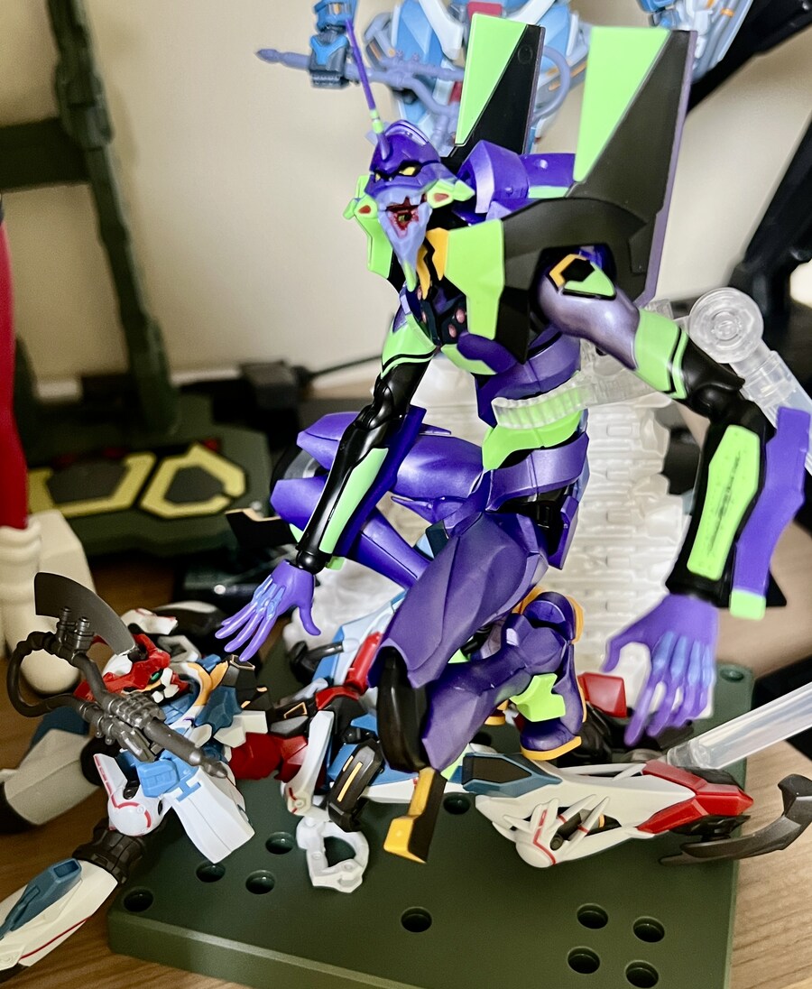 블로키 에바 초호기,HG 지쿠악스_5.jpg