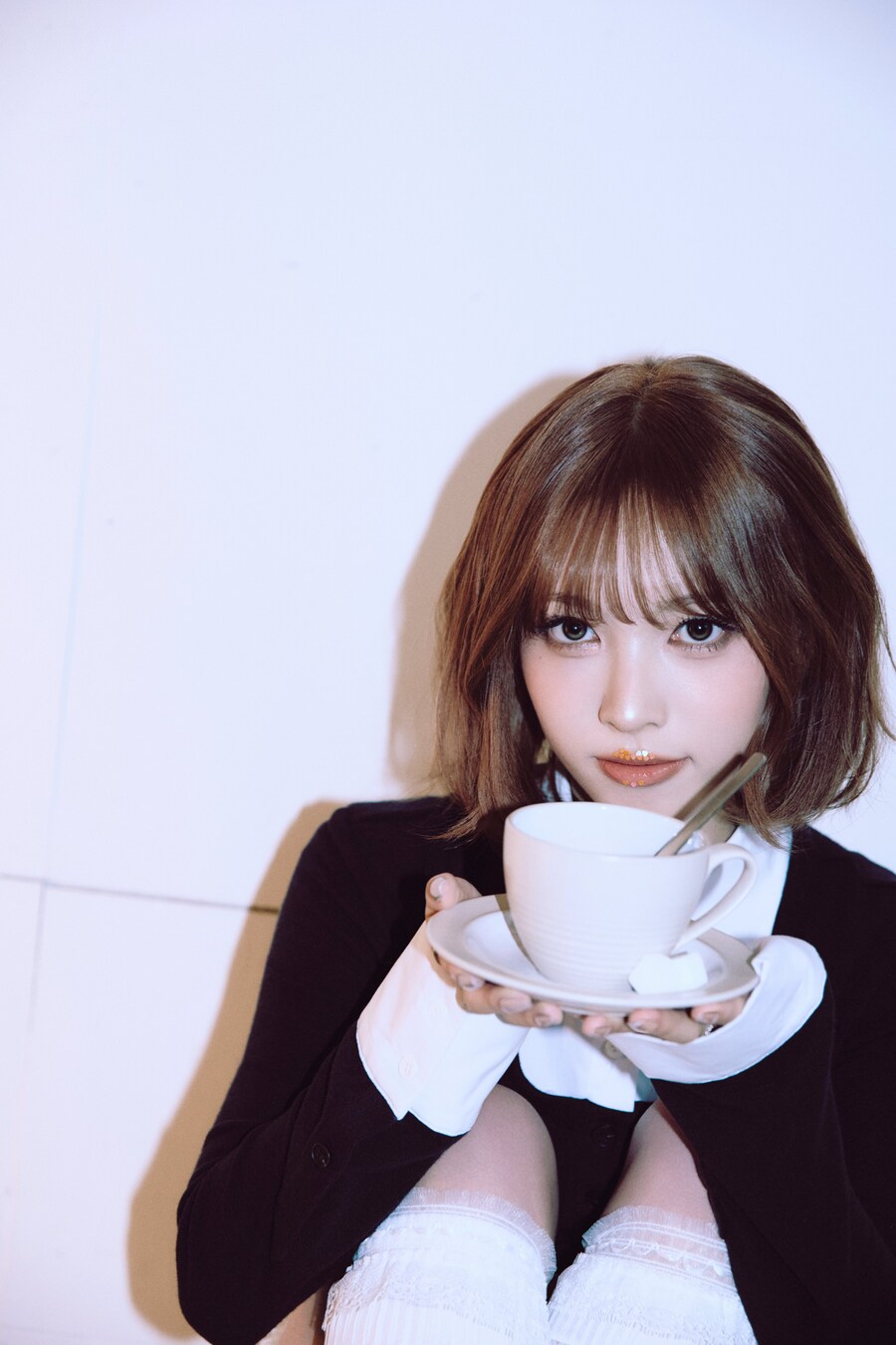 [리센느] "lip bomb" 콘셉트 포토 1_13.jpg