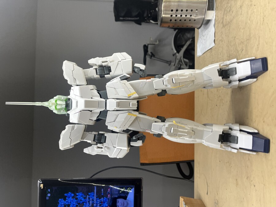 메가사이즈 RX-0 Unicorn Gundam (유니콘모드)_15.jpg