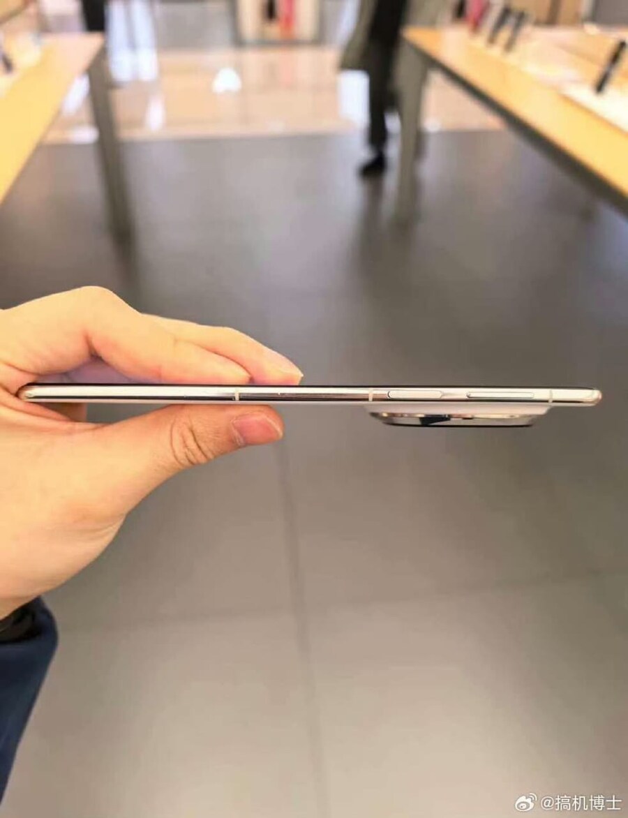 Huawei Mate 70 Air 실기 이미지 및 주요 스펙_4.jpg