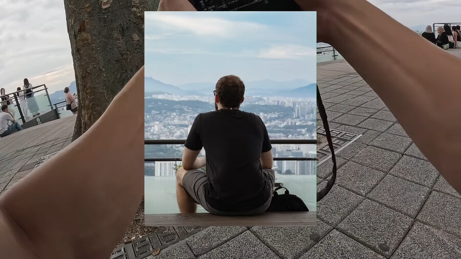 유튜브) 외국인들 사진찍어서 선물해주는 유튜버_2.png