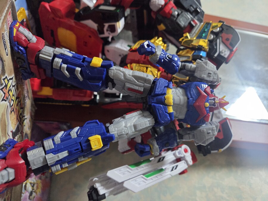 SMP] 볼테스 V 레거시 버전 도착_1.jpg