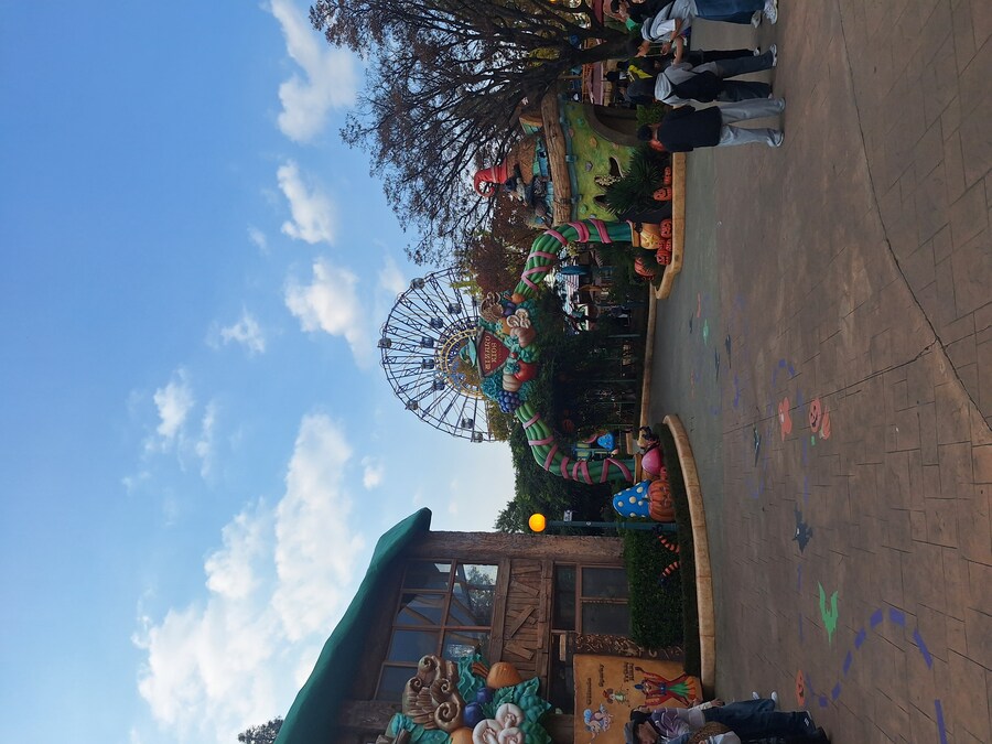 경주월드 푸드오클락 푸드코트_1.jpg