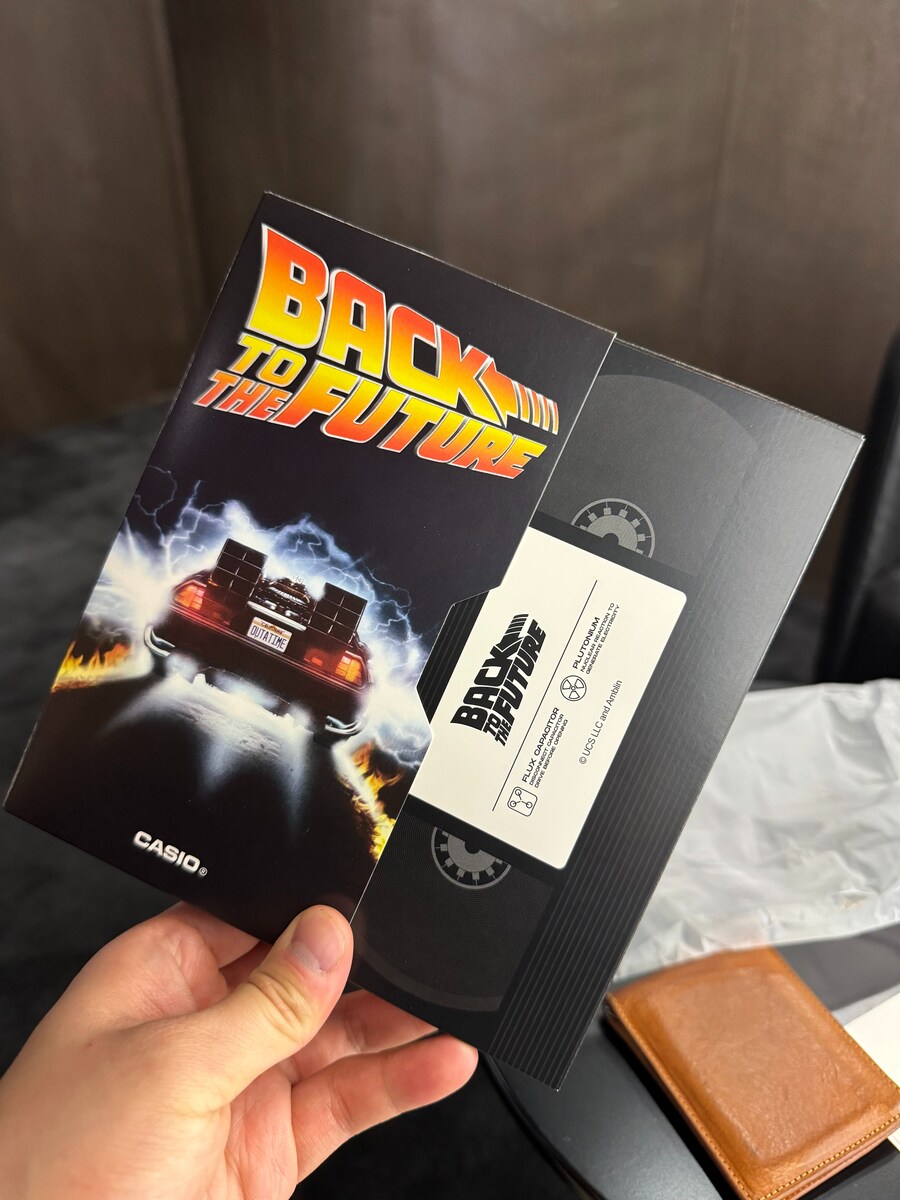 카시오 백 투 더 퓨처 에디션(CA-500WEBF-1A) 후기_4.jpg