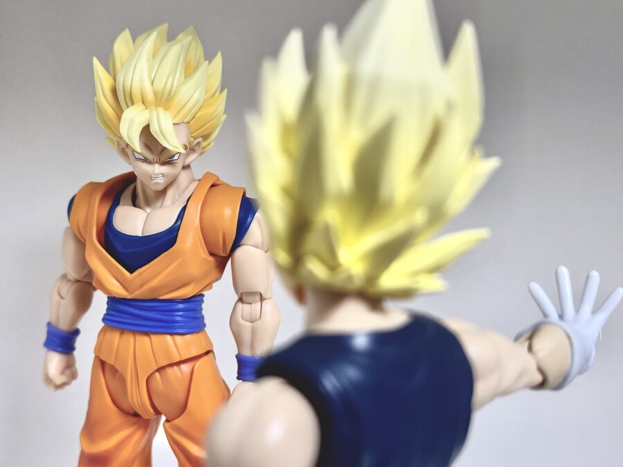 건베에서 초사이어인 오공 집어왔습니다_2.jpg