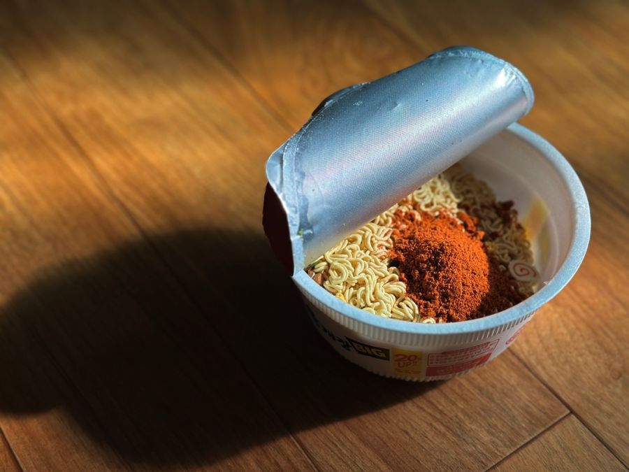 오뚜기 빅 육개장 사발면_5.jpg