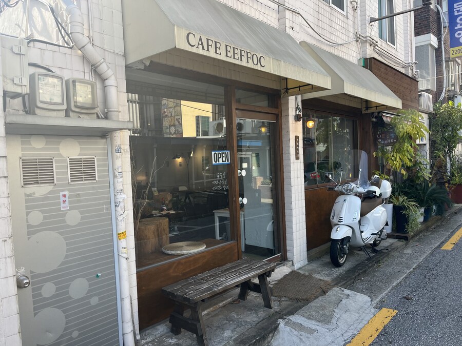 커피) 녹색병원 옆 카페_2.jpg