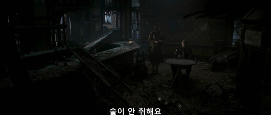 [MCU]독한 술을 마시고도 취하질 않는 캡틴 아메리카_4.jpg