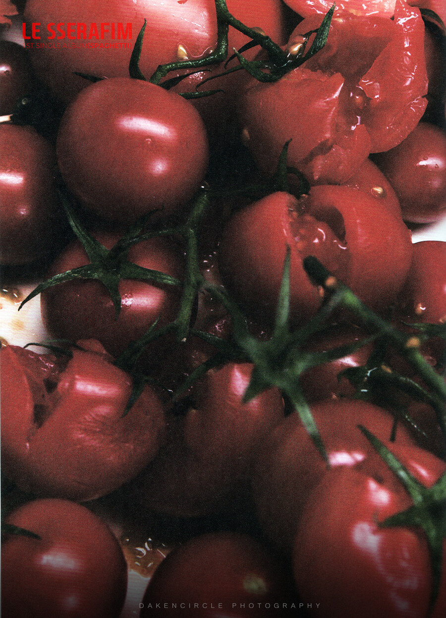 르세라핌 'SPAGHETTI'_30.jpg