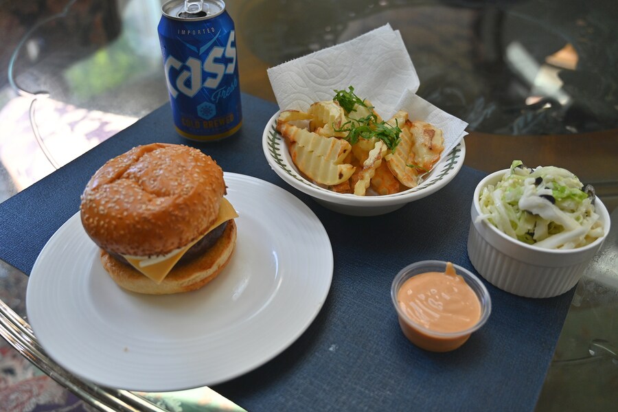 대충 해묵는 콘슬로우와 햄부기;ㅎ_2.jpg