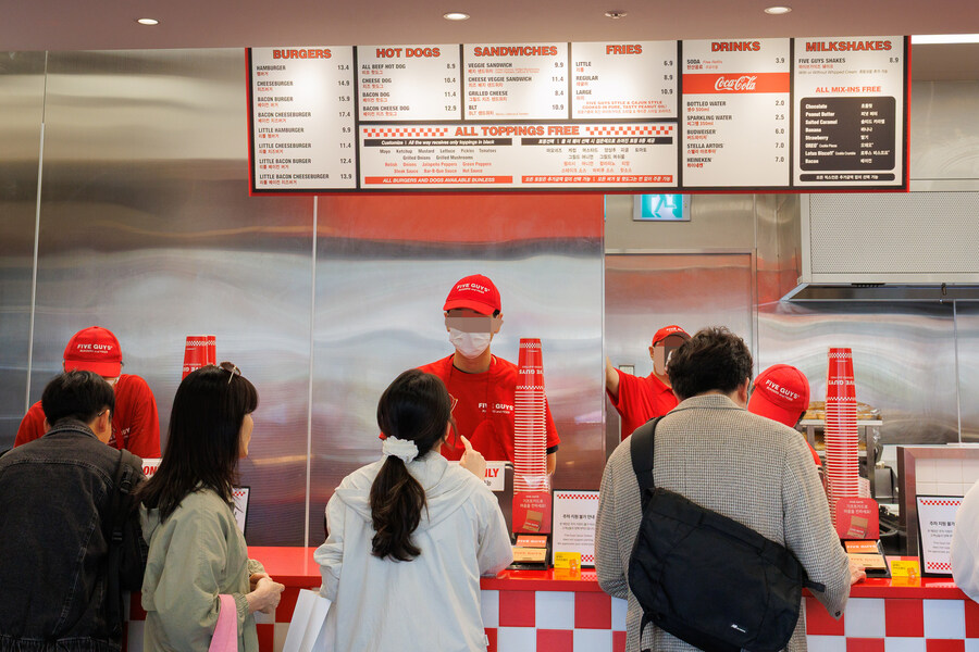 서울역 파이브가이즈_2.jpg