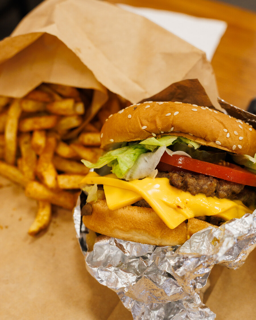 서울역 파이브가이즈_5.jpg