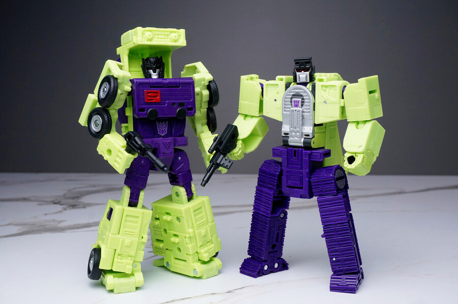 트랜스포머 SS86 데바스테이터_10.jpg