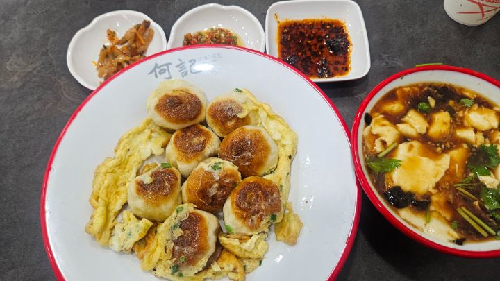 연남 항저우샤오롱바오에서 계란군샤롱바오랑 두부!_7.jpg