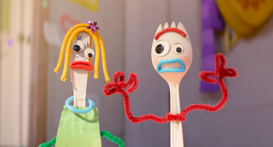 토이스토리) ???: 5에 우디 다시 돌아온거보니 4는 흑역사행이구나!_2.png