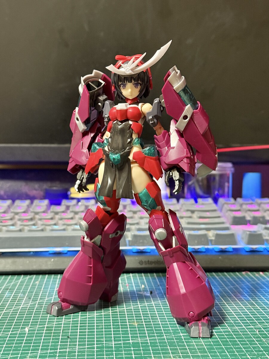 프암걸 마가츠키 믹싱빌드도 끝이 보이는군요._1.jpg