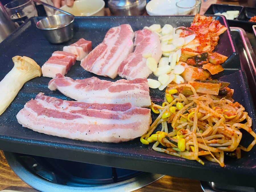 동네 맛있는 삼겹살 식당_5.jpg