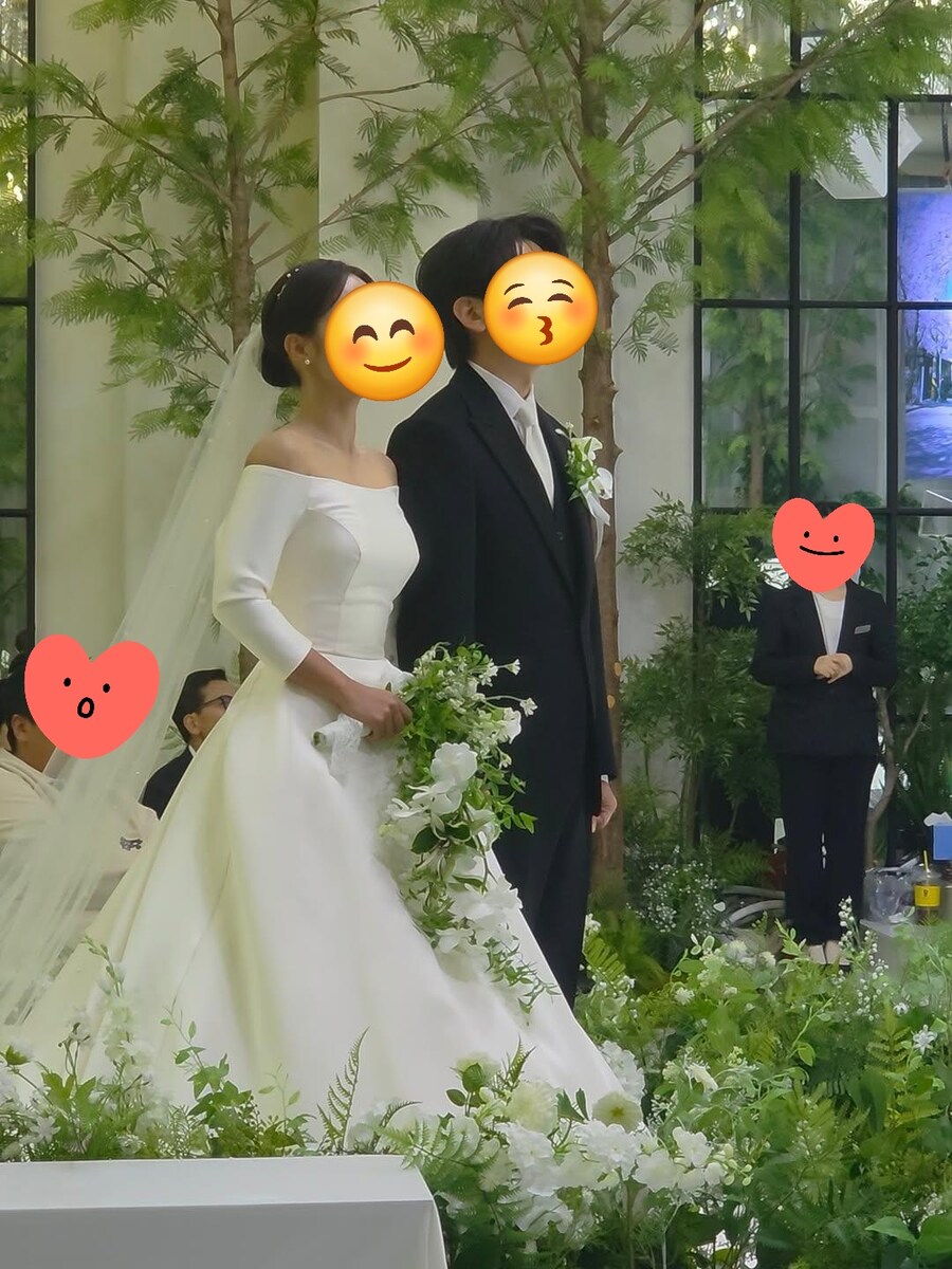 76세 아버지가 딸 결혼식날 직접 만든 부케.jpg_3.jpg