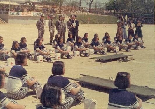 북극곰이 싫어하는 군필여고생 모습_2.jpg