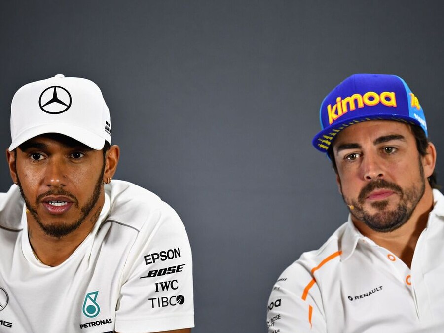 F1) 어디 신규팀 리버리가 나왔다니 볼까?_3.jpg