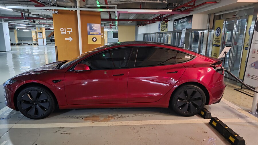 모델3 하이랜드 출고_3.jpg