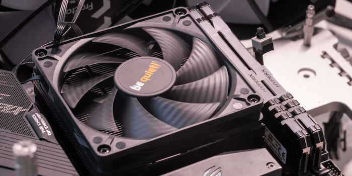 PC커뮤니티 쪽도 설례발 겁나 심함_1.jpg