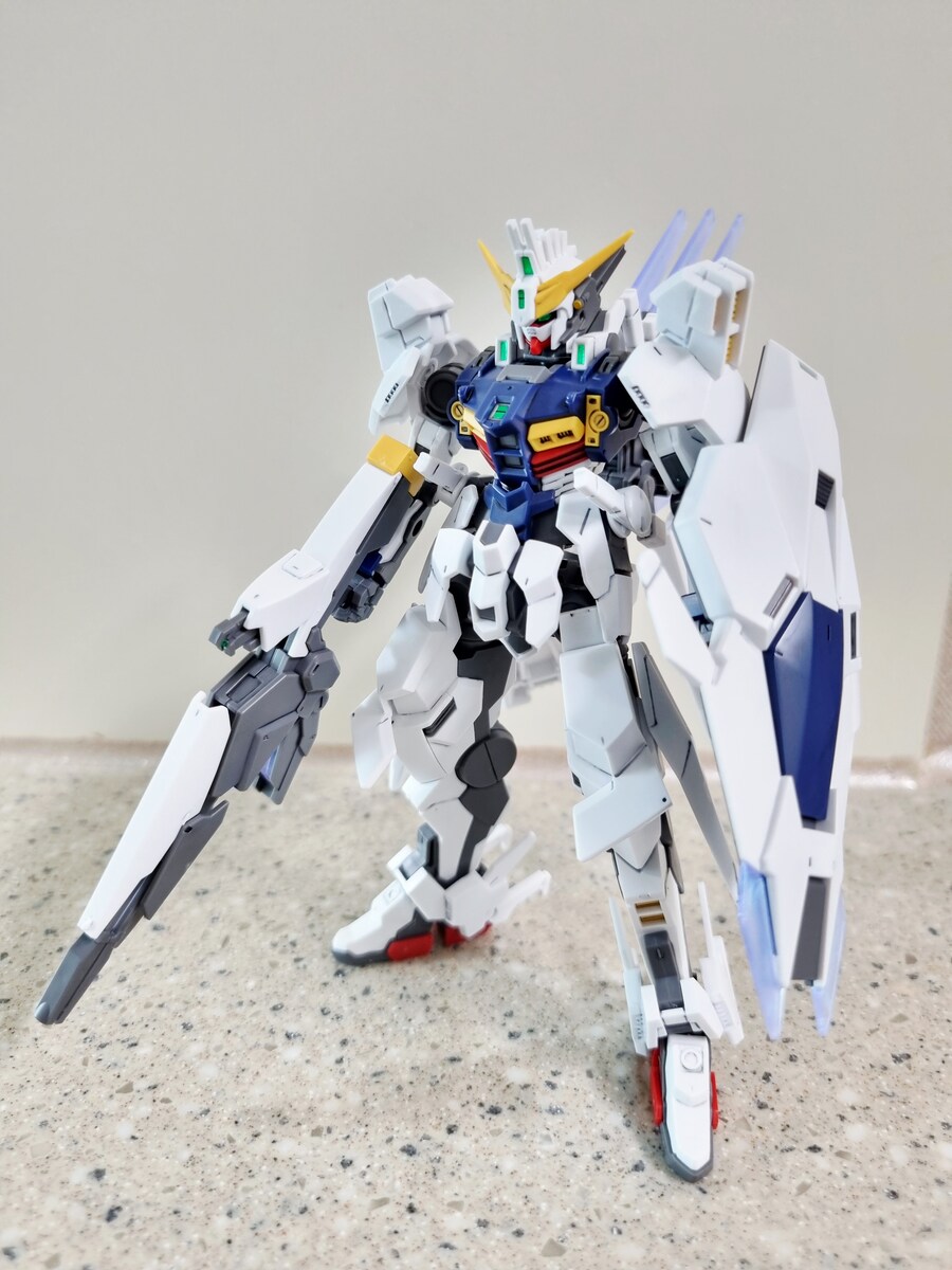 남은 건담은 단 1대뿐.. 건담 지리우스!_11.jpg