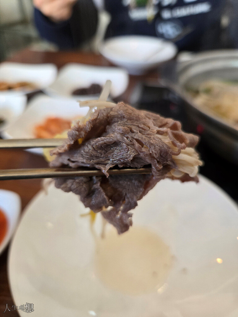 뭔가 건강한 느낌의 점심은 버섯 전골_8.jpg