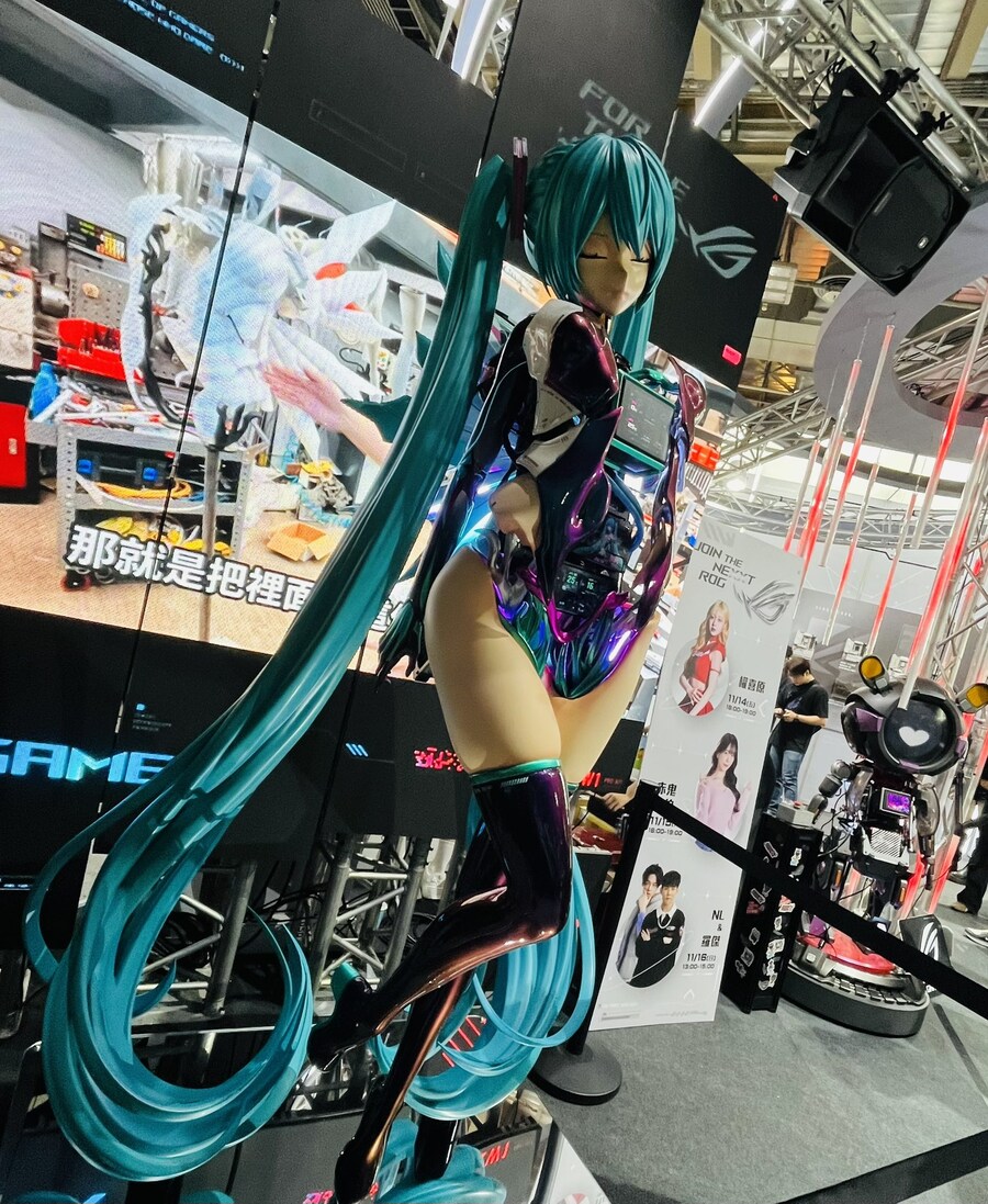 보컬로이드)흔한 PC 케이스.jpg_1.jpg