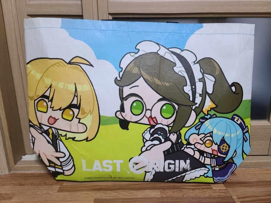 소울워커) 간담회 참가 기념으로 받은 굿즈들_3.jpg