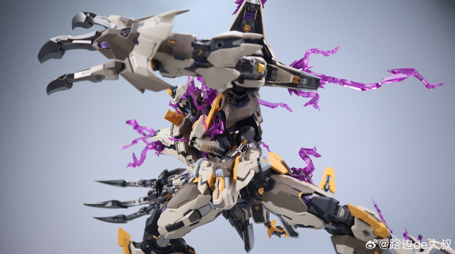 [모쇼토이즈] 프로제니터 이펙트- 신의 채찍 선행 리뷰 영상_5.jpg