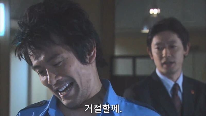 "전설이라고 불리우던 형사가, 이게 무슨 추태입니까?"_16.jpg