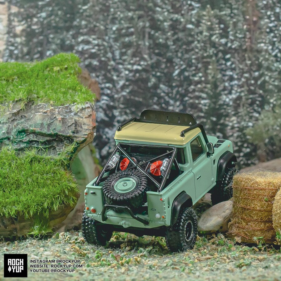 1/64 핫휠엘리트 랜드로버 디펜더90 픽업 민트_4.png