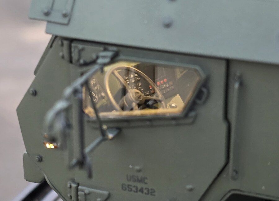 1/35 I♡Kit LVSR MKR18 (With LED)_12.jpg