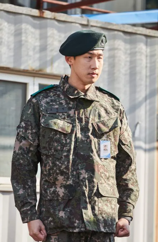 신병) 오석진 소대장의 잘 모르는 의외의 사실_1.webp