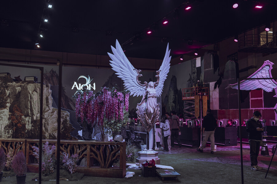 2025 지스타 코스어+현장 사진(스압주의)_17.jpg