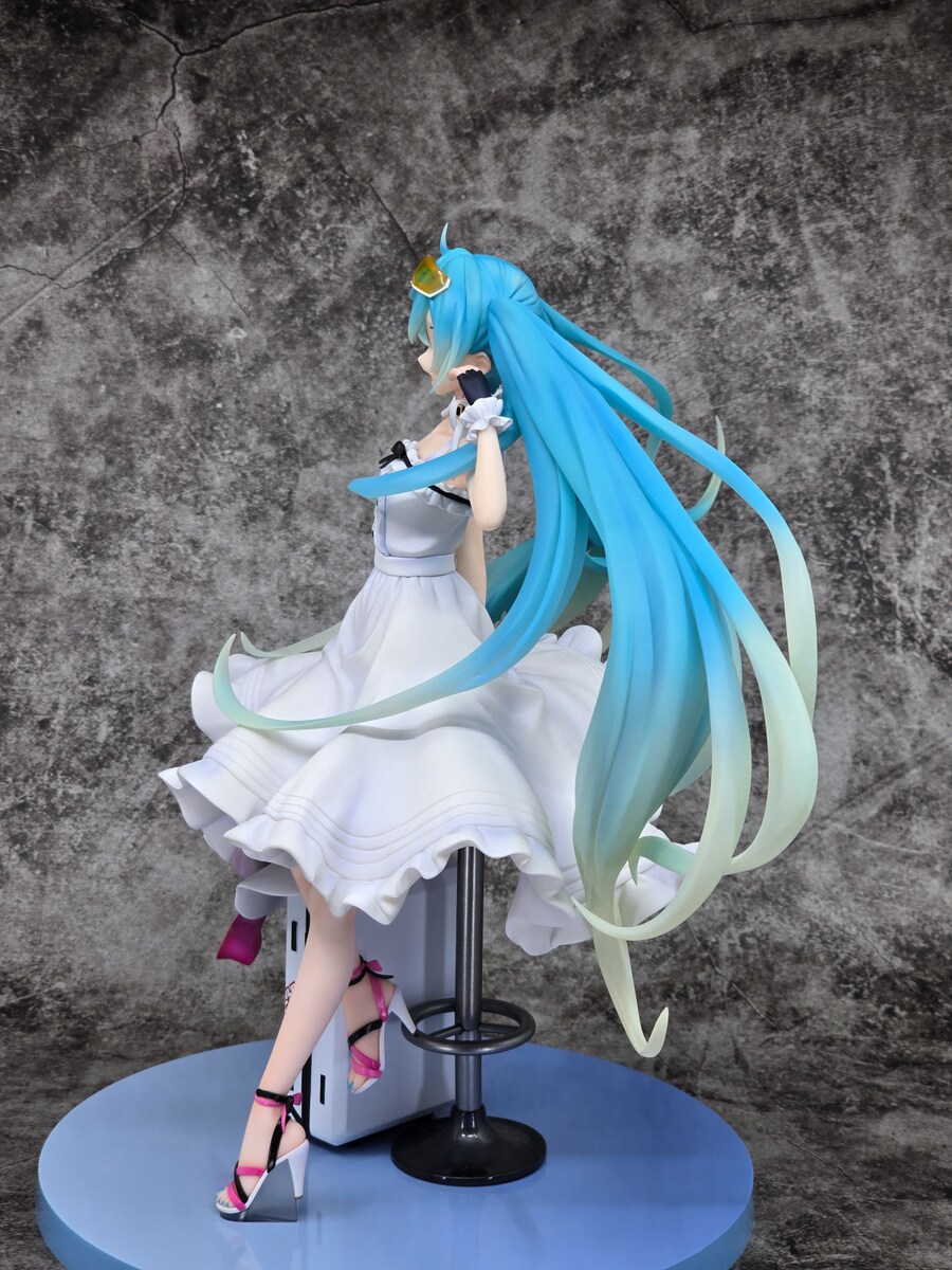 [Wonderful Works] 레이싱 미쿠 2021 1/7 바캉스 스타일_21.png