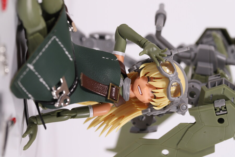 테무에서 구매한 걸프라 소품_8.jpg