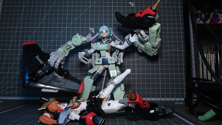 프레임암즈걸 그라이펜._7.jpg