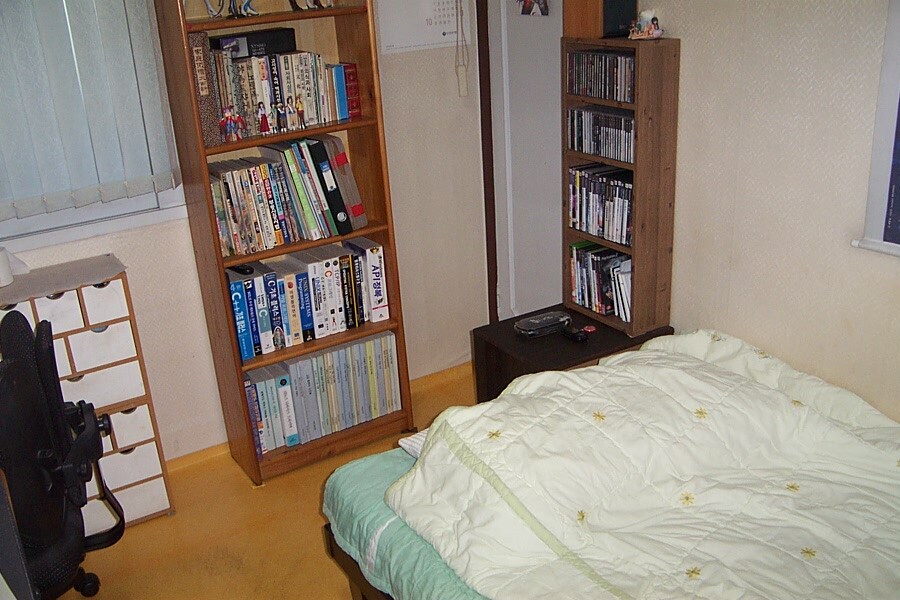 철들지 못한채 시간이 멈춰버린 50세 방사진_8.jpg