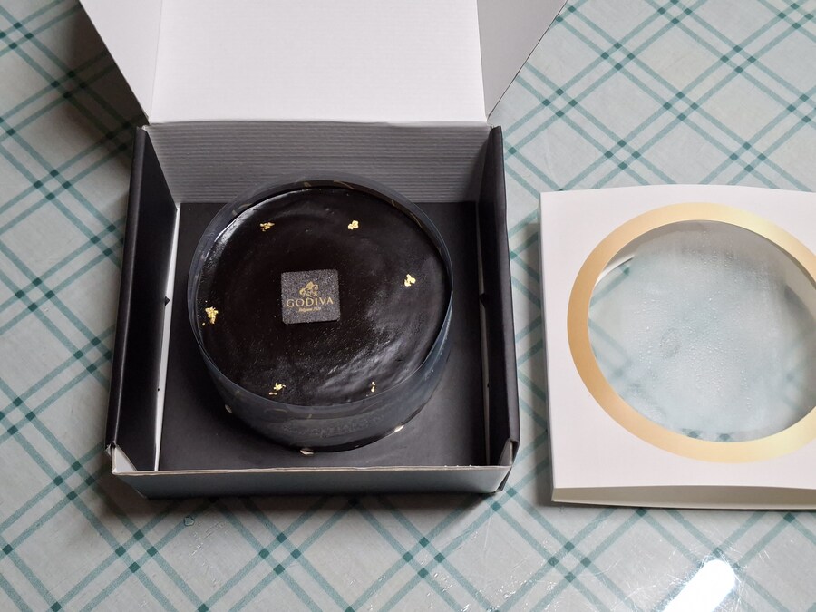 고디바 케이크_4.jpg