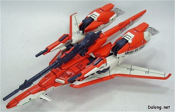 HGUC 제타플러스의 수상한 기믹 하나._3.jpg